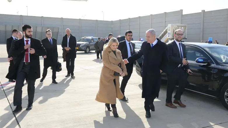 נתניהו ורעייתו שרה בנתב"ג
