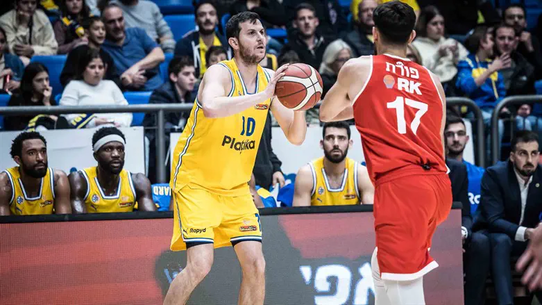 פניני הערב, השווה שיא היסטורי