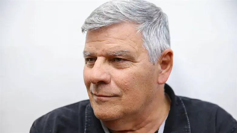 צביקה גנדלמן