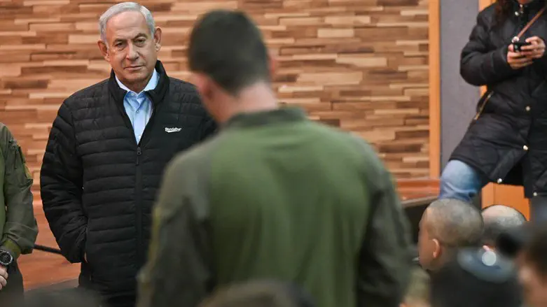 נתניהו עם לוחמי דובדבן