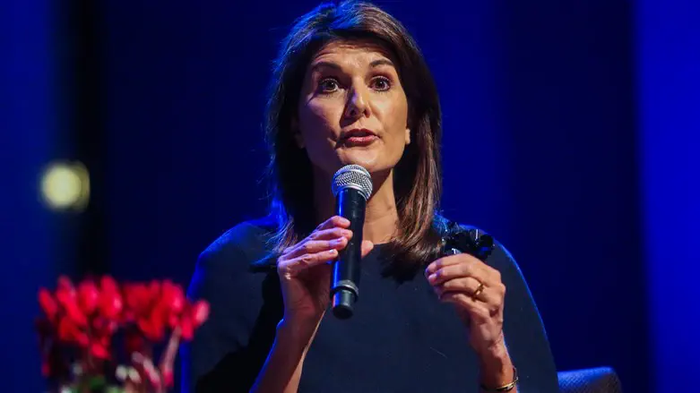 Никки Хейли