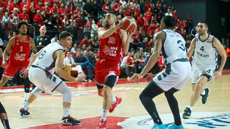 בר טימור מול קריית אתא הערב