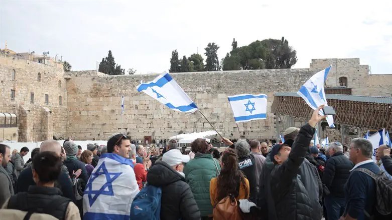 המחאה בכותל