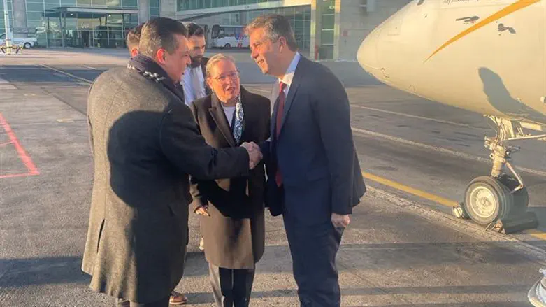 אלי כהן עם סגן מושל אנקרה