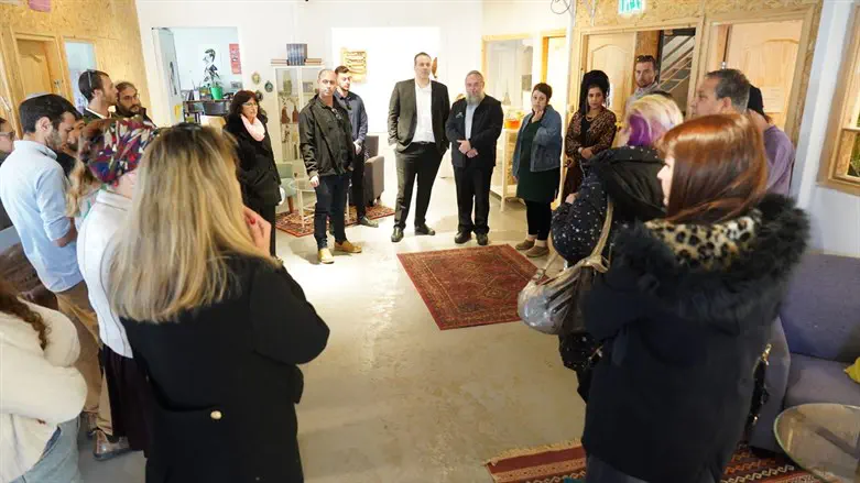 מיקי זוהר בגוש עציון 