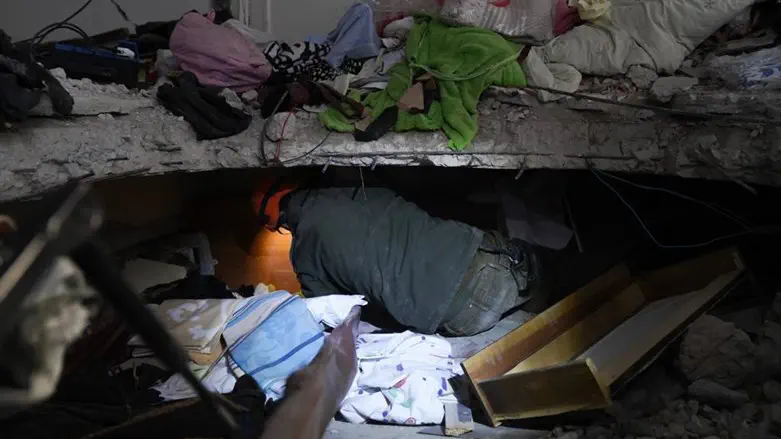 ממראות החילוץ בטורקיה