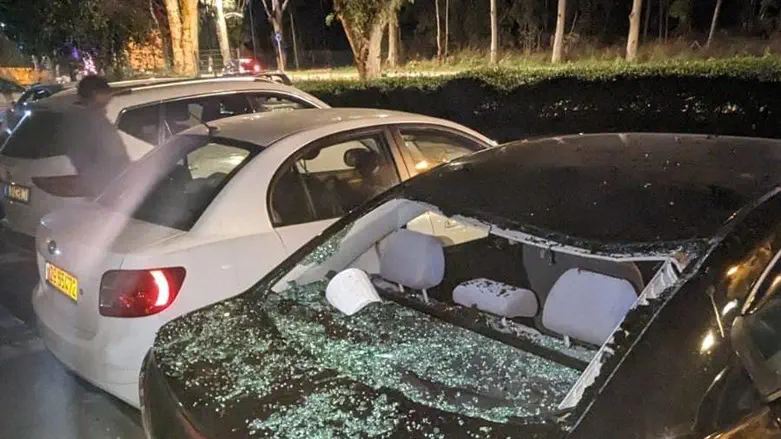 הרכב עליו נפל התינוק