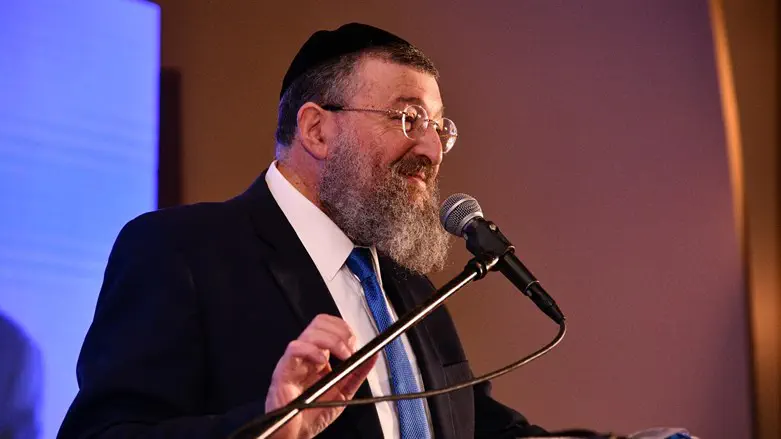 יואב בן צור