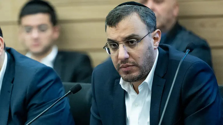 יוני משריקי