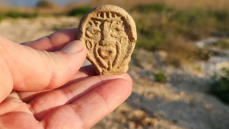 ידית הנר שהתגלתה בגבעות מודיעין