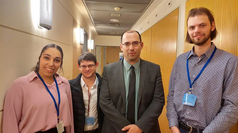נציגי התנועה בפגישה עם ח"כ רוטמן