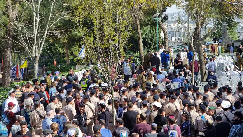 The funeral of the brothers