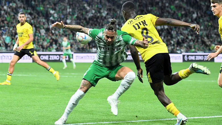 שרי מאבד כדור מול נתניה הערב