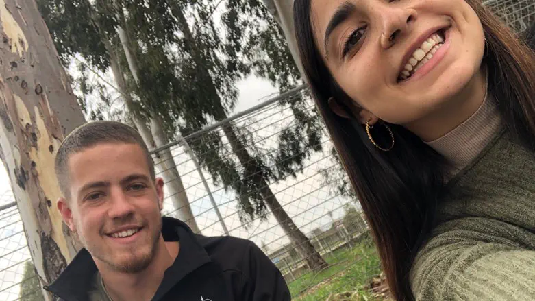 נועם קריספין עם יגל הי"ד