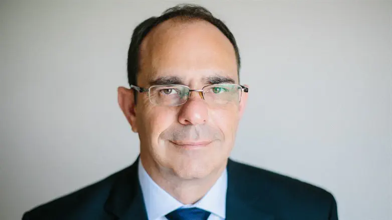 עו"ד מוריס הירש