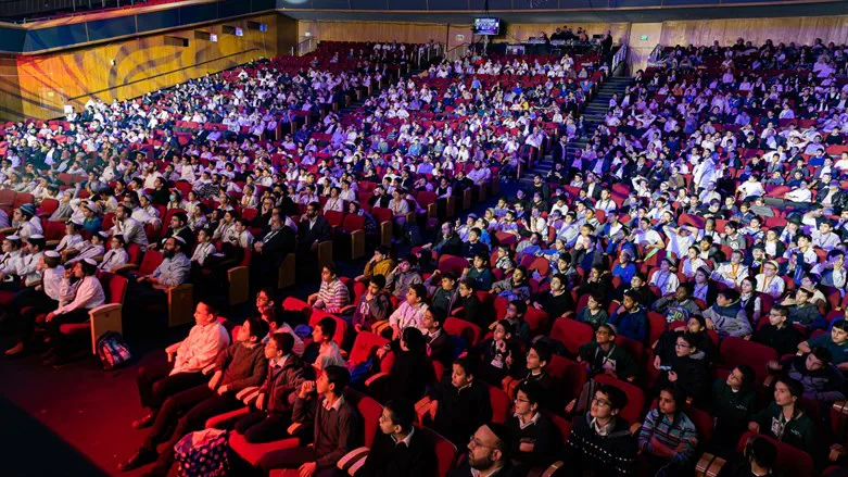 אלפי תלמידים במעמד הגדול בבנייני האומה