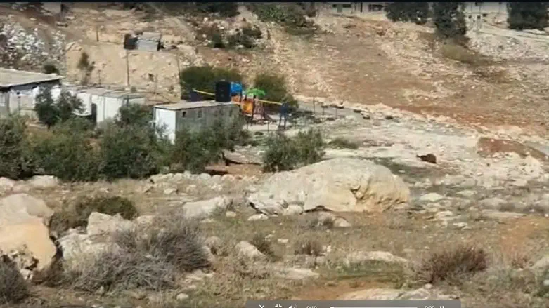 Незаконная школа