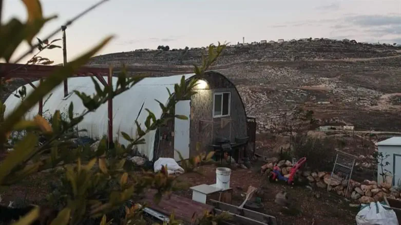 Форпост Коми-Ури