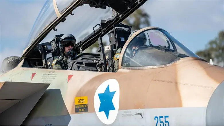 מטוס קרב, אילוסטרציה