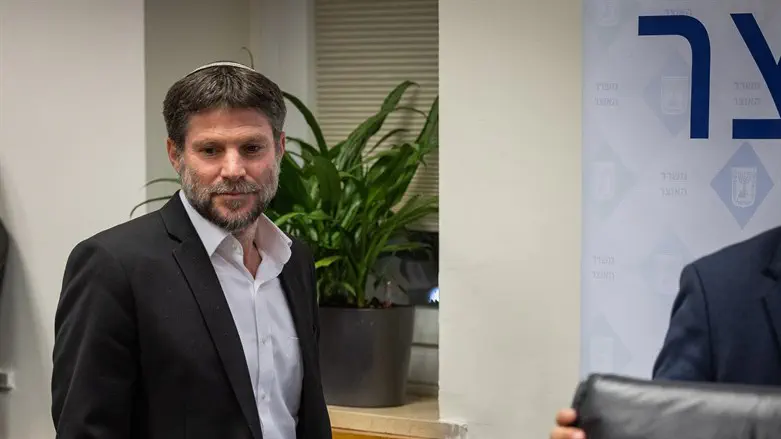 תקרית שגורמים מהארץ הגזימו בממדיה. שר האוצר בצלאל סמוטריץ'