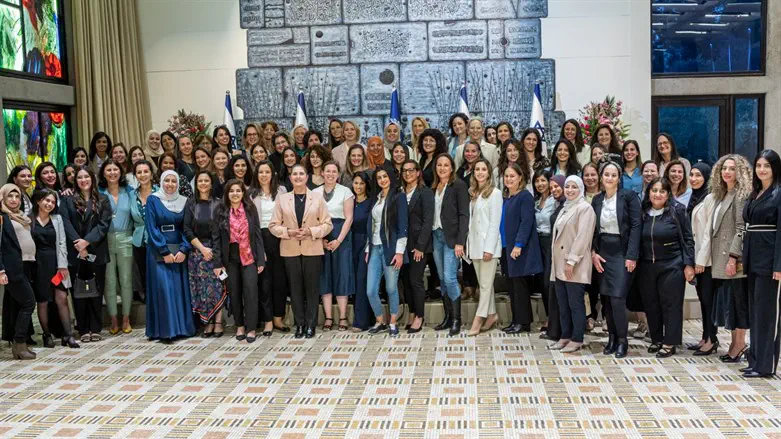 הזדמנות מיוחדת לחגוג הצלחה נשית