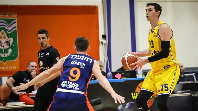 ג'ייק כהן מול נס ציונה