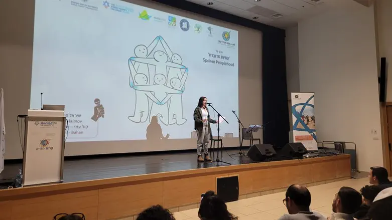 The students during the activity