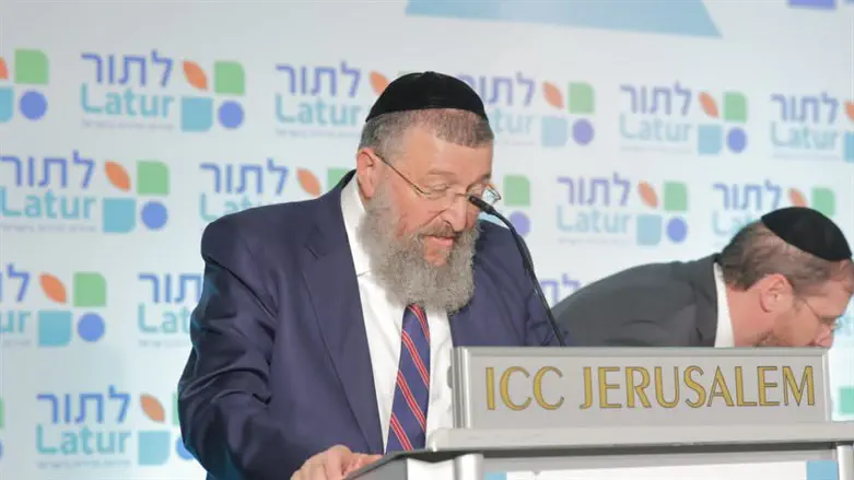 יואב בן צור