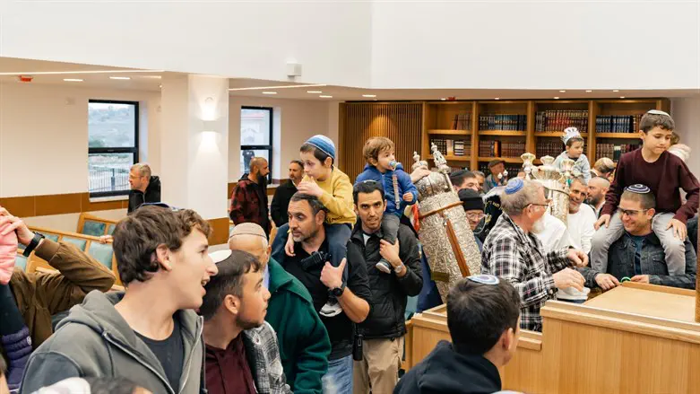 חנוכת בית הכנסת