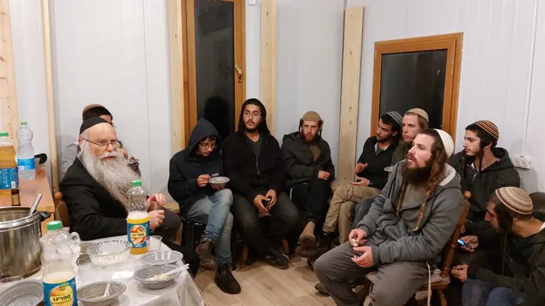 הרב דודקביץ בעוז ציון