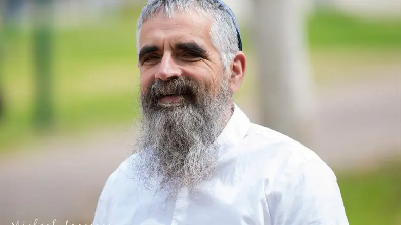 הרב יובל שרלו