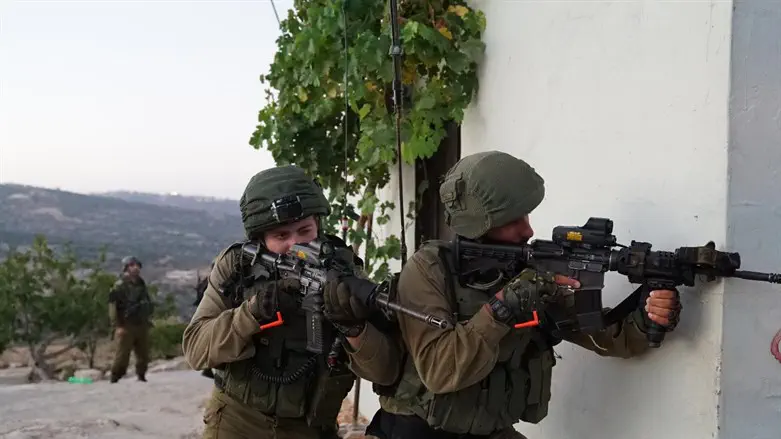 Бойцы ЦАХАЛа в ходе операции. (Архив)