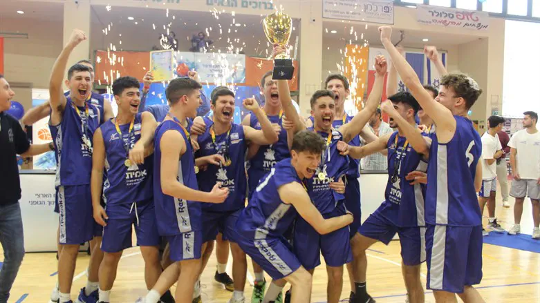 תיכון אמי"ת בר אילן, אלופי החמ"ד החדשים