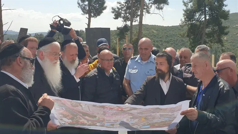 פרוש ודייטש בסיור