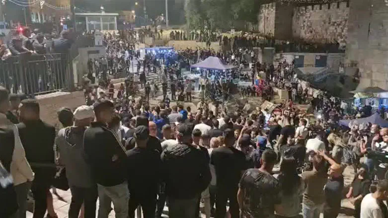 התפרעות ערבים בשער שכם