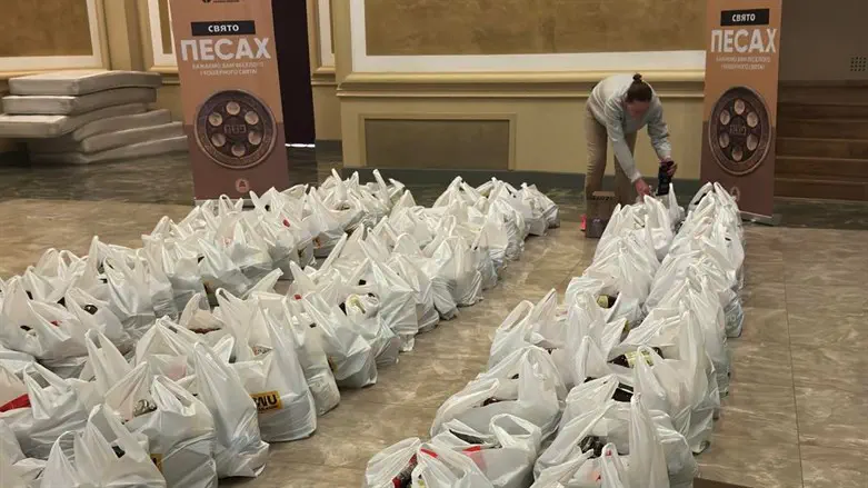 נערכים לפסח באוקראינה