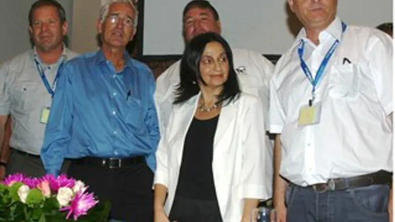 ראשי החקלאים ושרת החקלאות בכנס