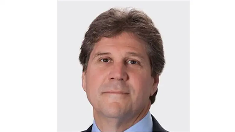 Eric R. Levine