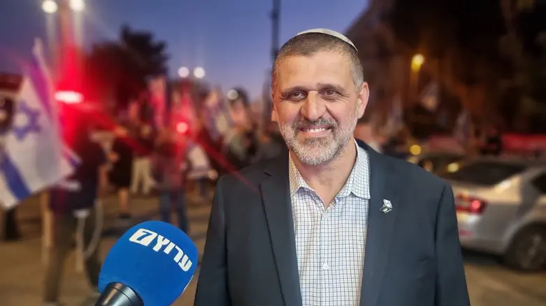 Авихай Авраам Буарон