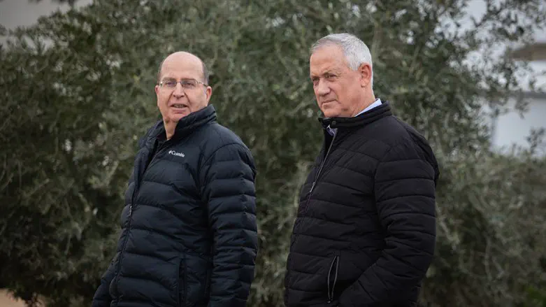 בני גנץ ובוגי יעלון