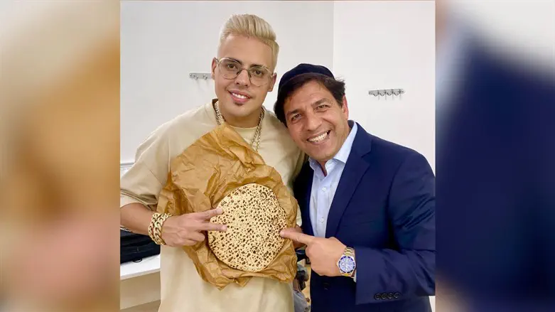 רב הסלבס מרדכי חסידים וסטטיק