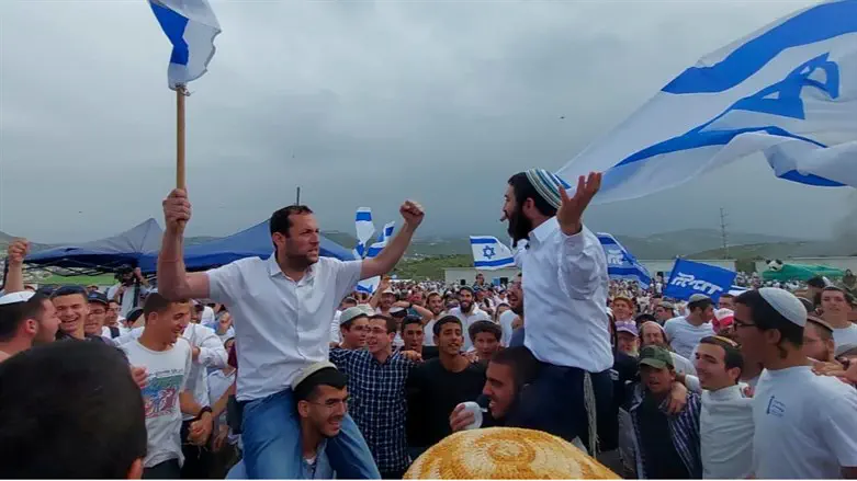 Йоси Даган и Цвм Суккот - в Эвиатаре