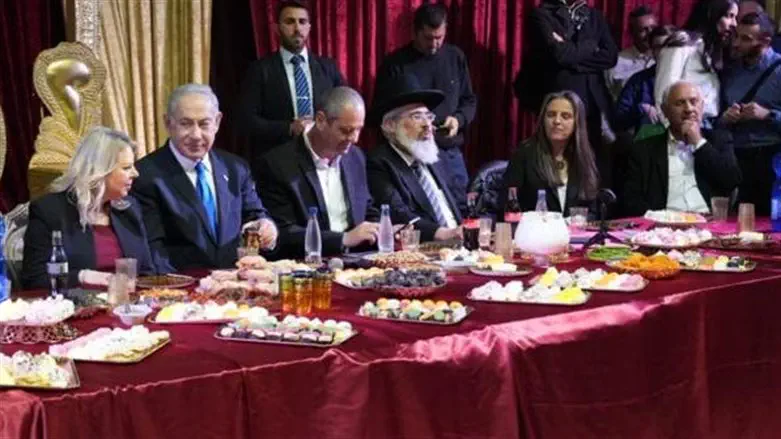 Чета Нетаньяху на праздновании Мимуны