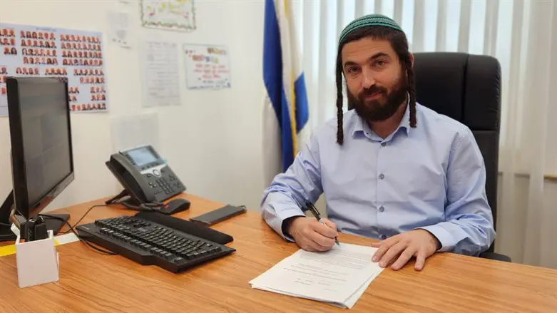 ח"כ צבי סוכות