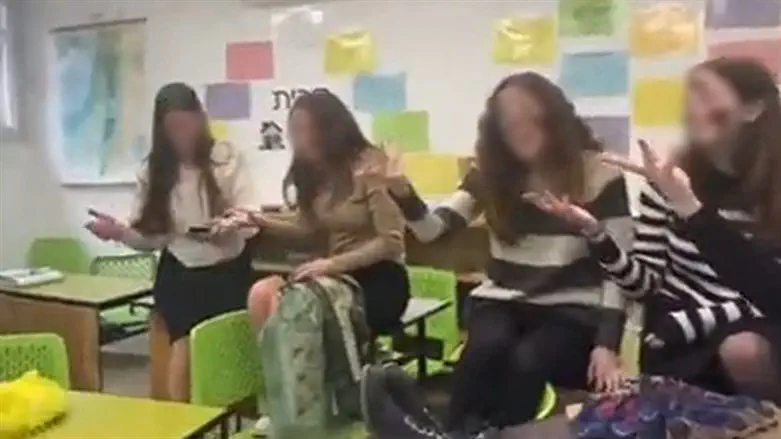 מתוך הסרטון