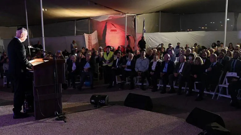 יואב גלנט בטקס