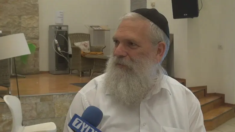 הרב אריה הנדלר