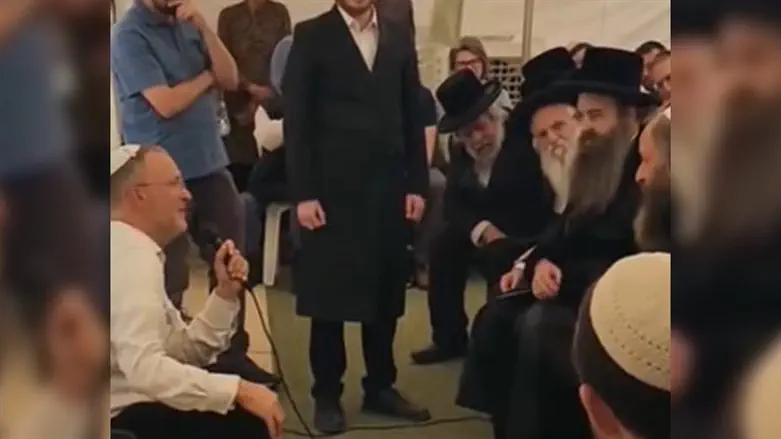 Leo Dee and the Sadigora Rebbe