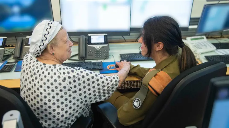 "זאת חובתי כלפי כל בני ובנות משפחתי"