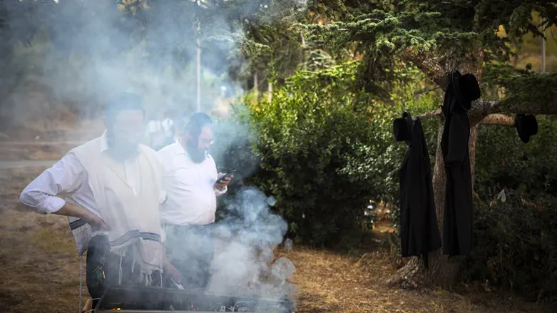 "עם השנים השכל הישר עשה את שלו". חרדים ביום העצמאות